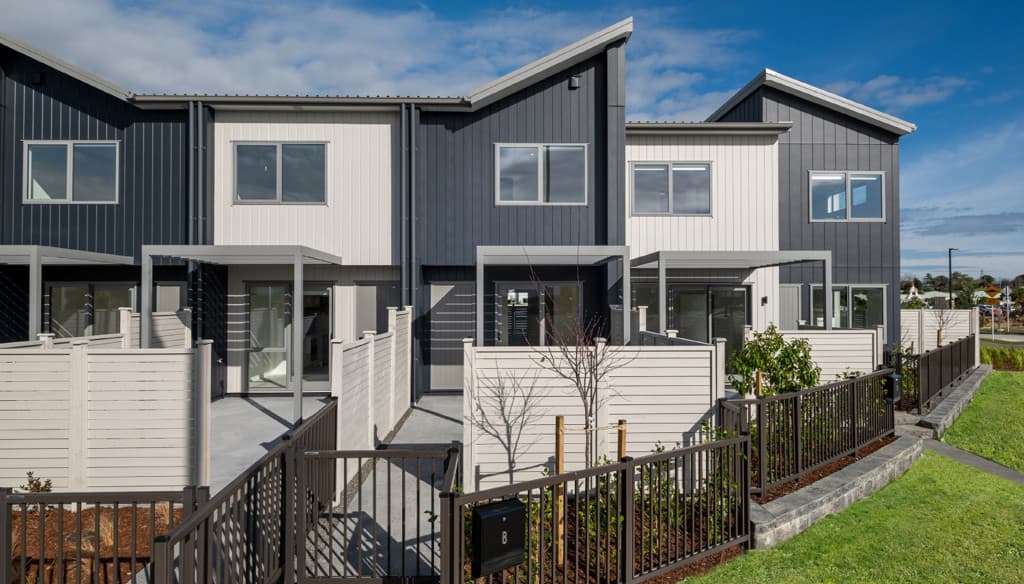 Waiata Shores - 8 Pohorama Lane hero image
